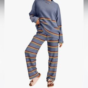 Striped Blue Lounge Set